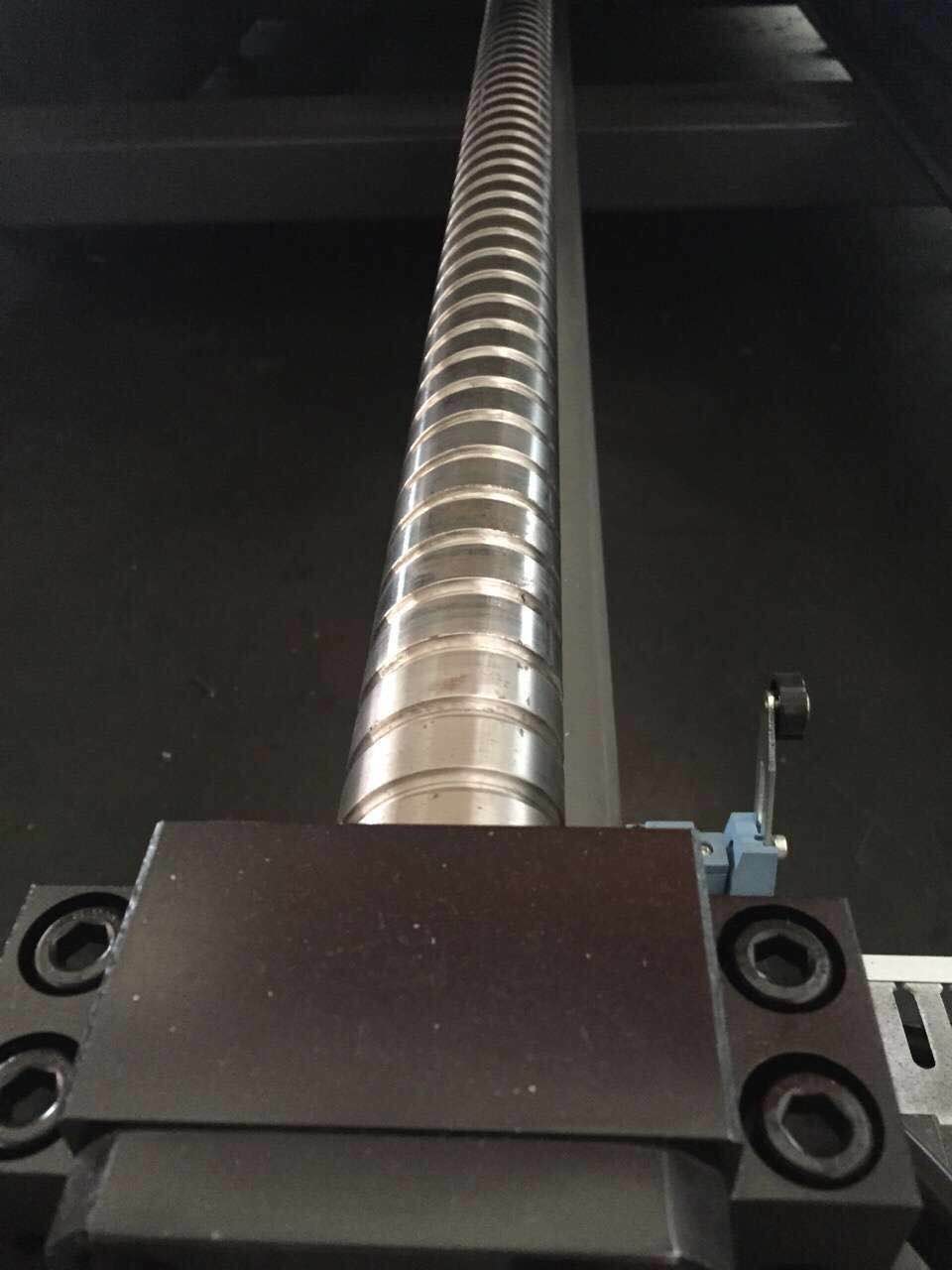如何做出一臺小型非金屬高精密激光切割機？
