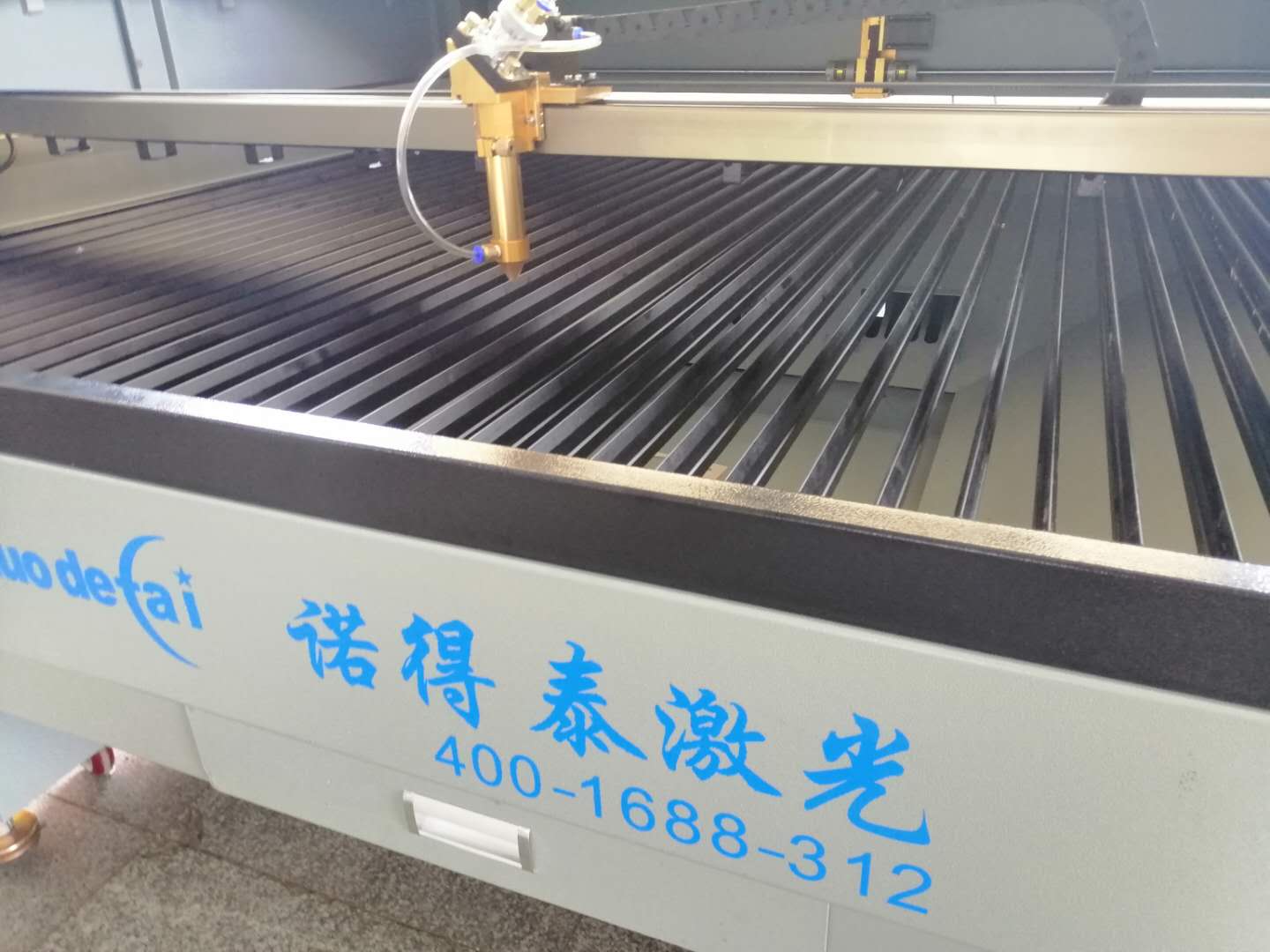 系統(tǒng)對(duì)于小型激光切割機(jī)影響有哪些？