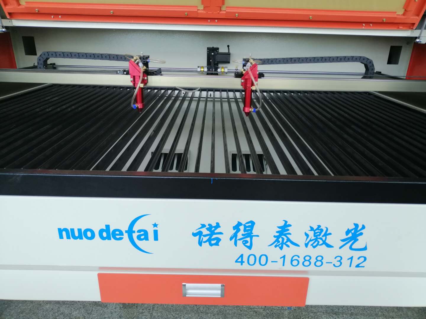 亞克力激光切割機(jī)加工出來的尺寸不對(duì)是什么原因嗎？
