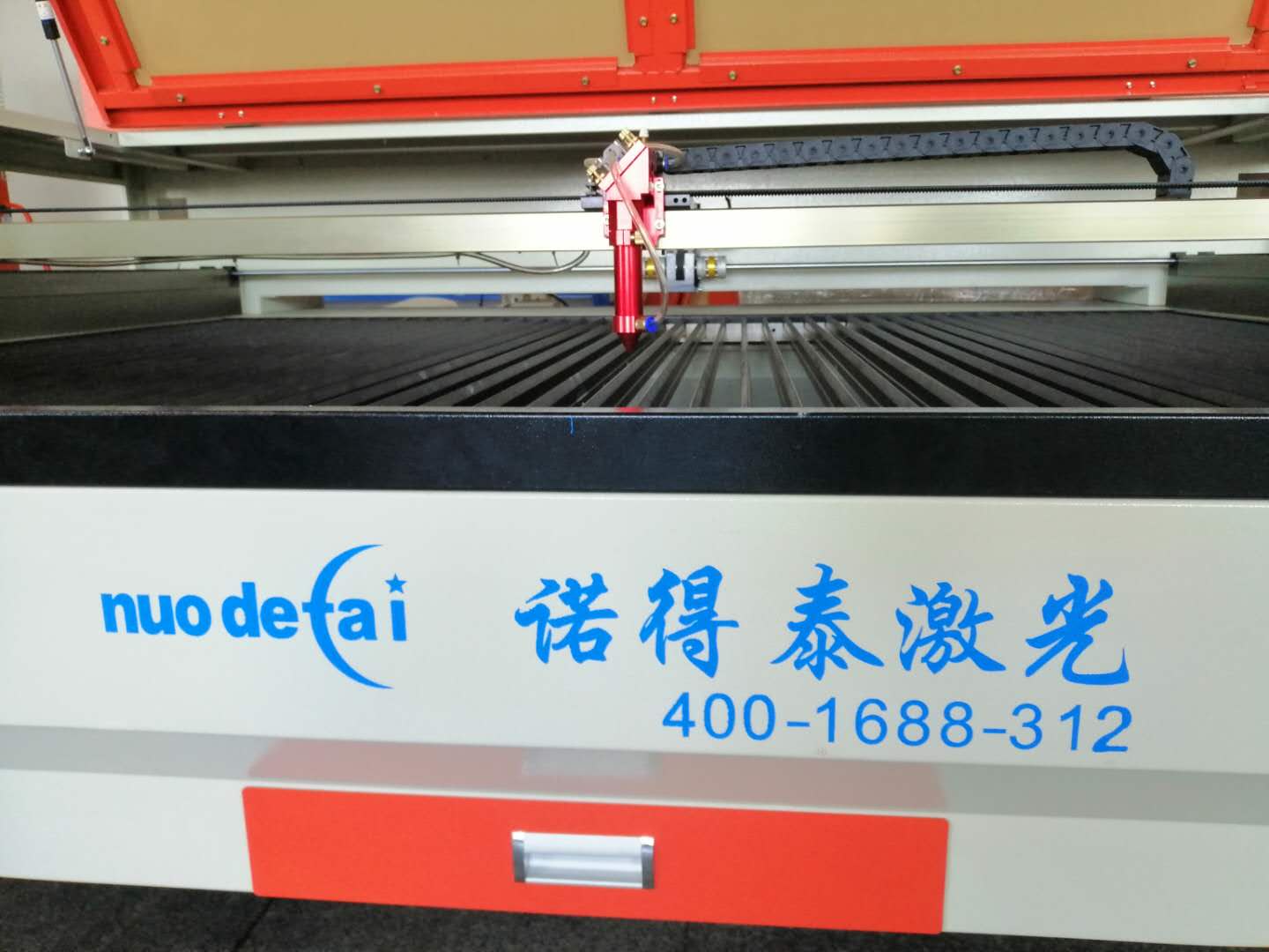 包裝印刷行業(yè)他們用激光切割機來做什么,有什么作用？
