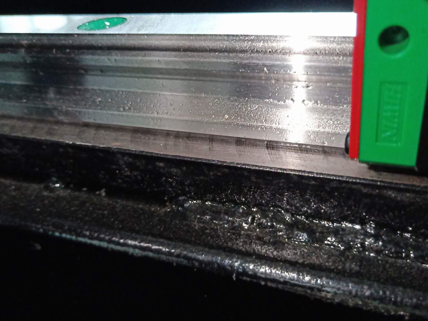 木板激光切割機導(dǎo)軌